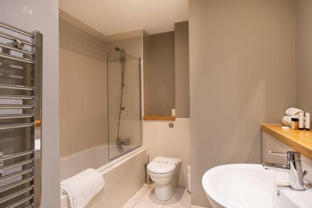 Titanic & Views, Ultra Luxury Parking Apartamento *
